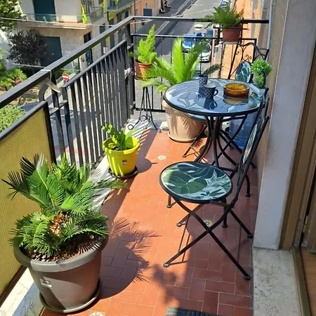 La Perla Di 2 Apartament *