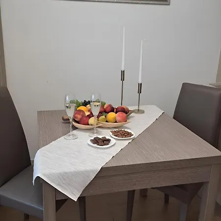 La Perla Di 2 Apartament